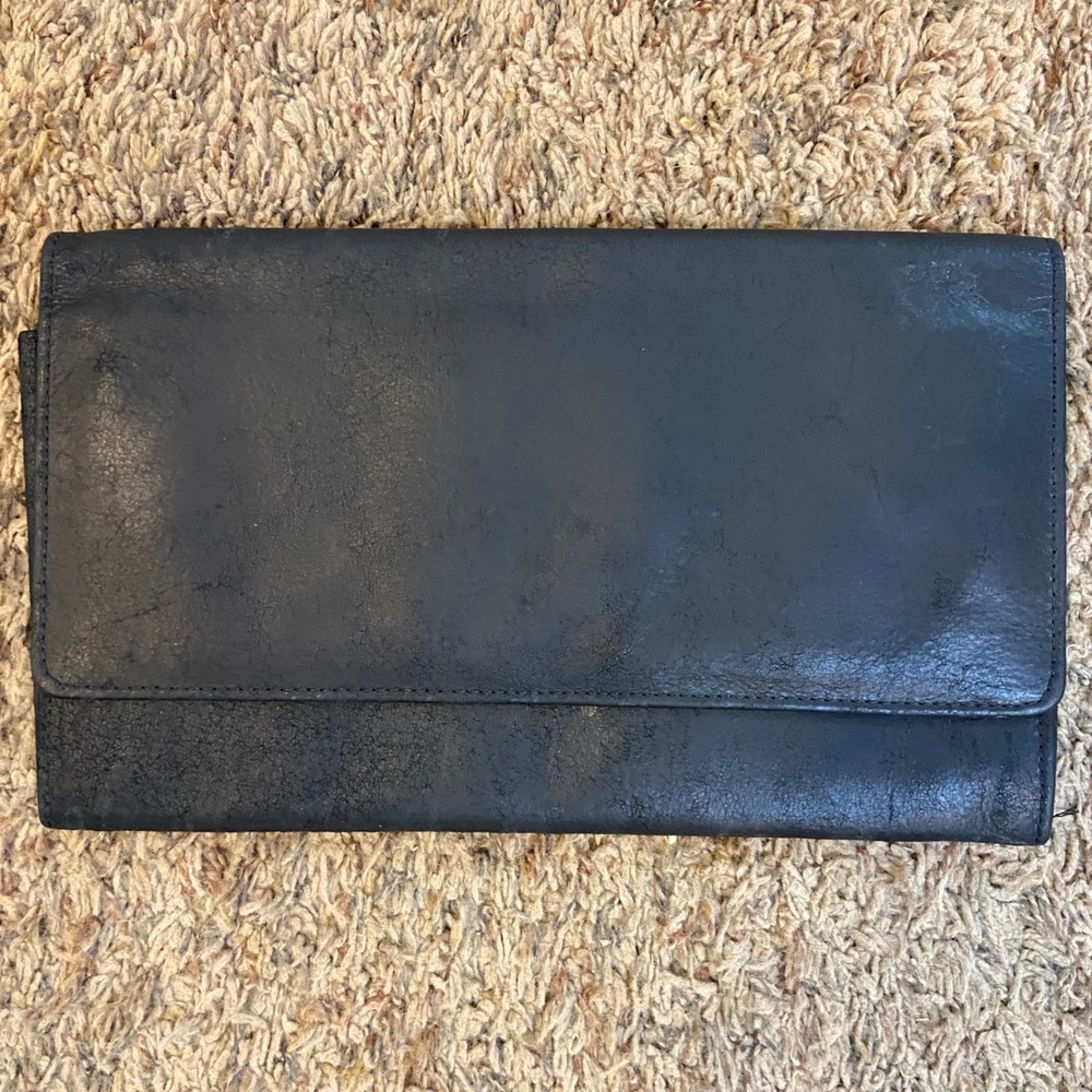 Stone Mountain Black Leather Clutch Wallet Snap Closure Grey Canvas Interior